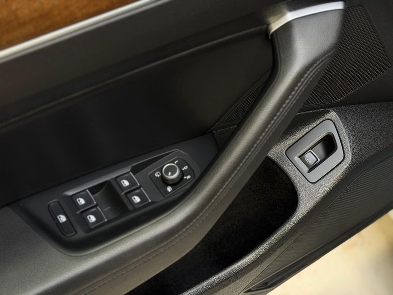 Volkswagen Passat bild 15