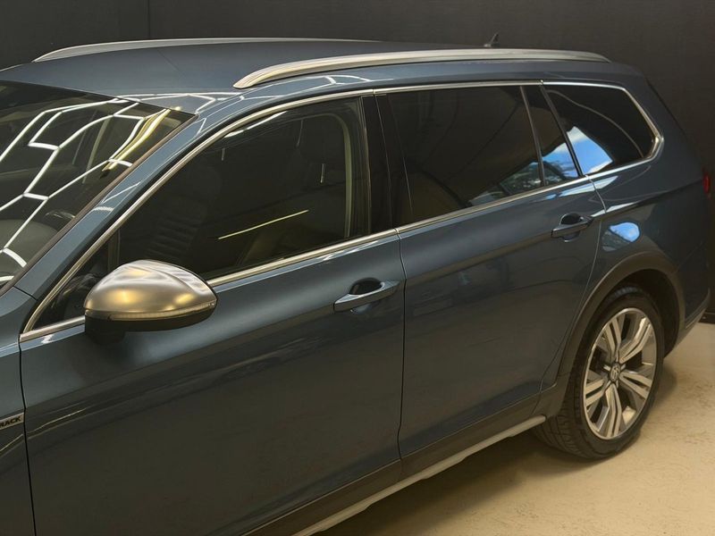 Volkswagen Passat bild 14