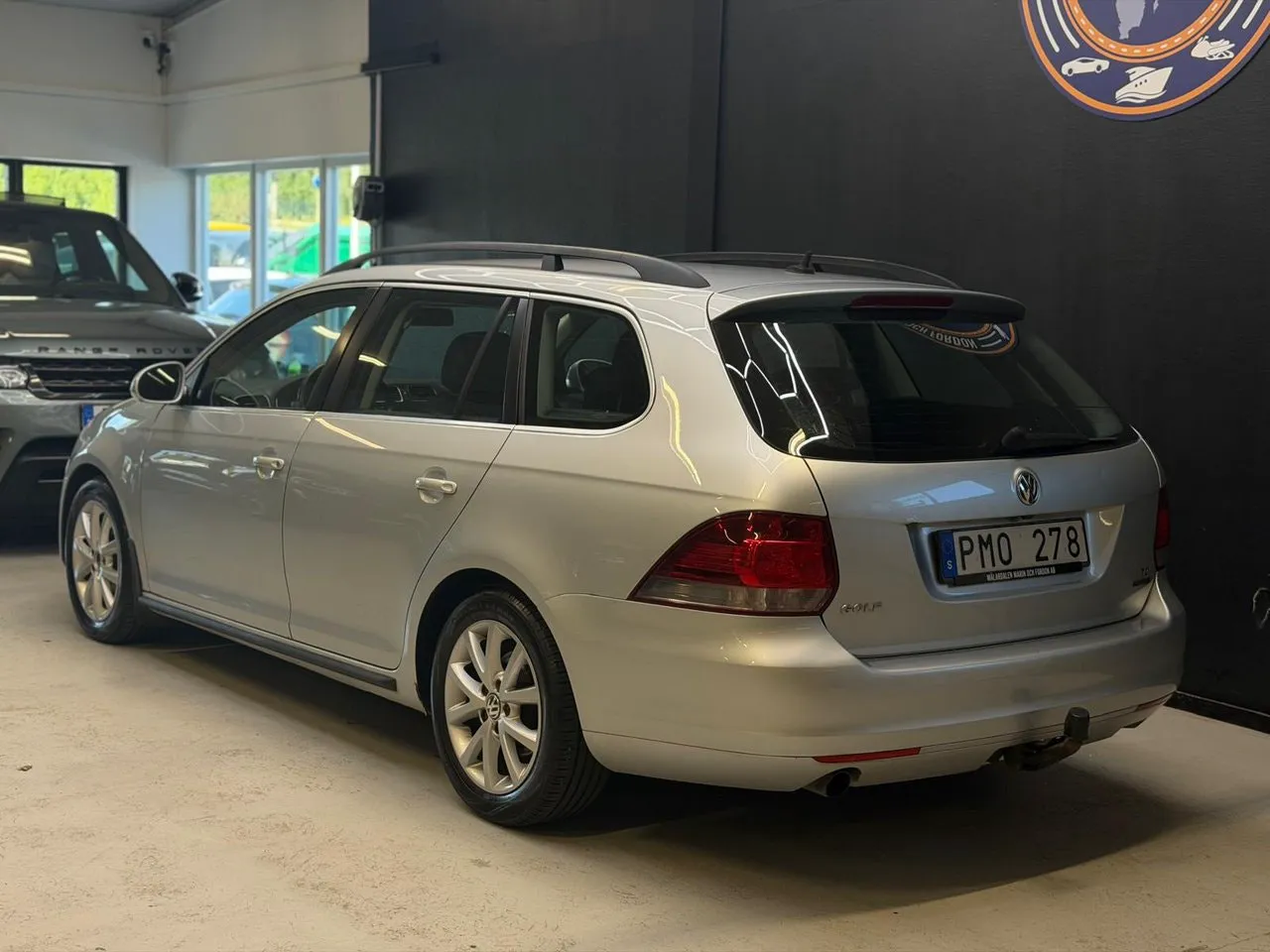 Vehicle image 20