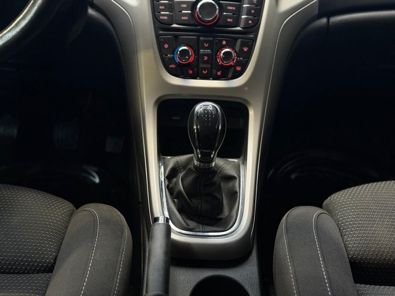 Opel Astra bild 12