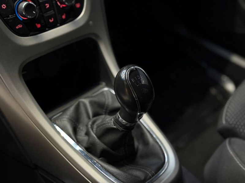 Opel Astra bild 13