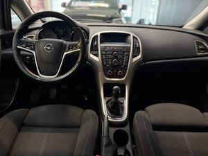 Opel Astra bild 8