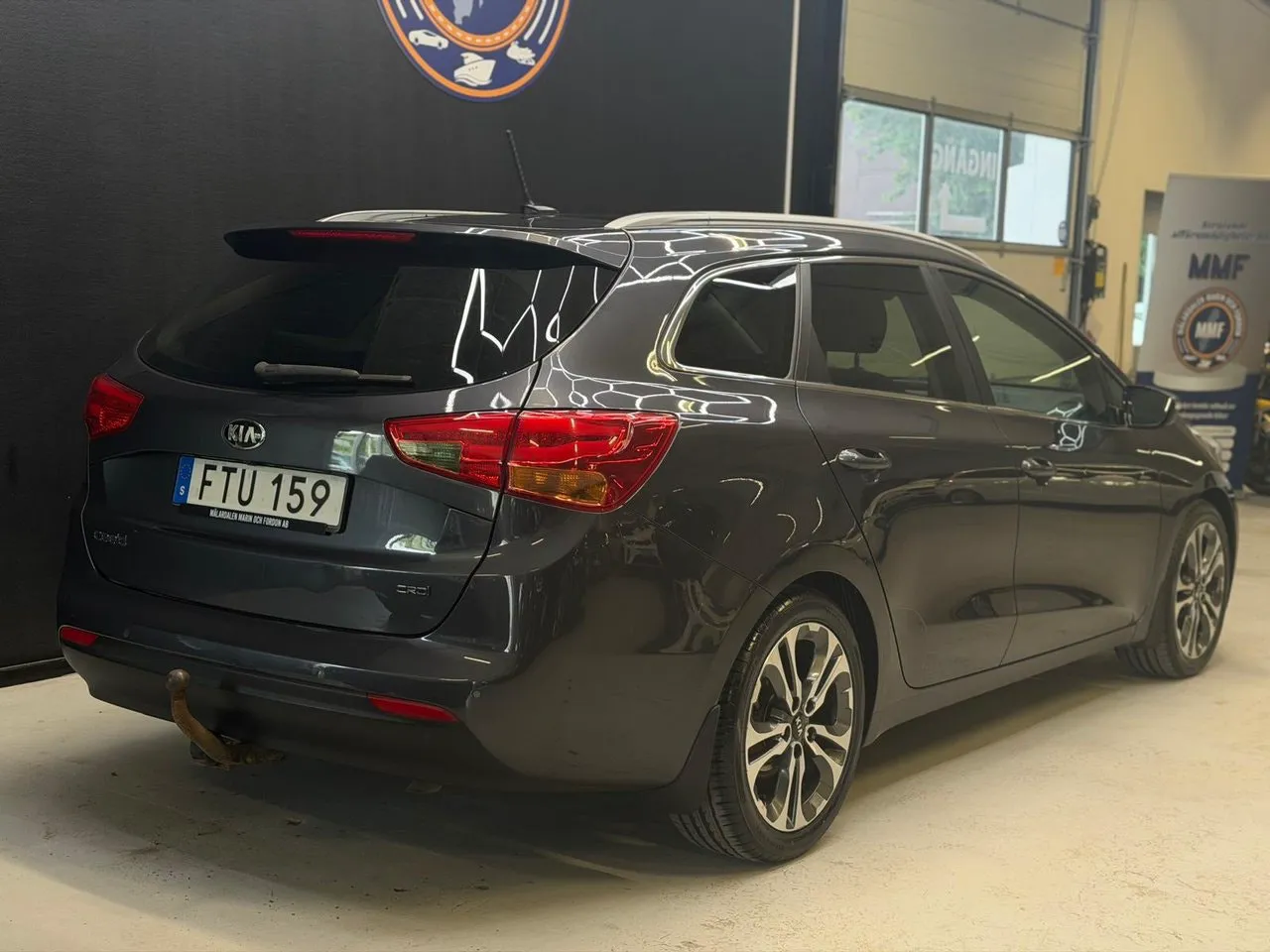 Vehicle image 22