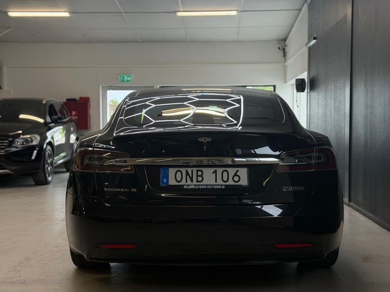 Tesla Model S bild 21