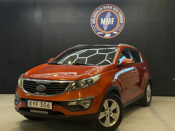 Kia Sportage 2.0 CRDi AWD EX Navi B-kamera P-sensorer Drag Panorama - 2011