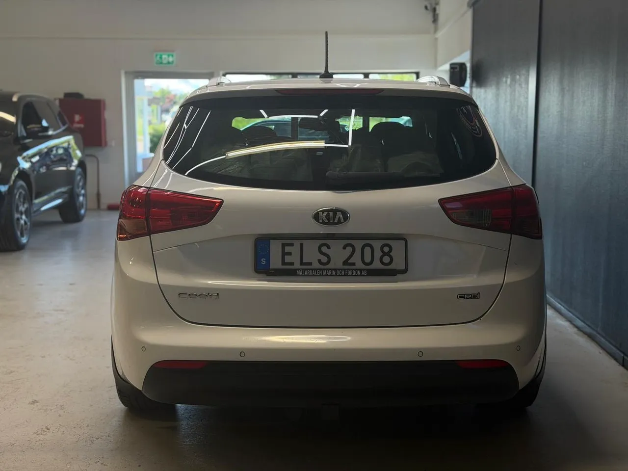 Vehicle image 22