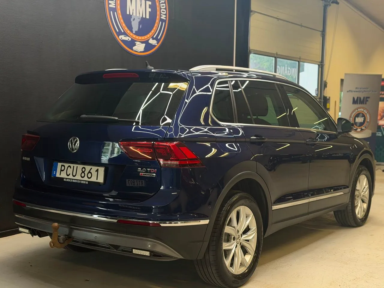 Vehicle image 20