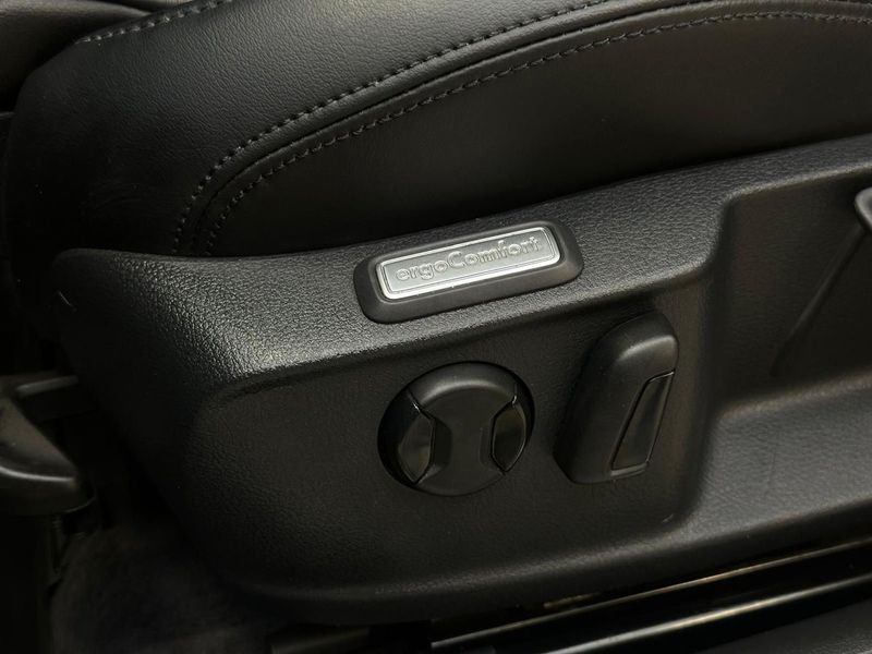 Volkswagen Passat bild 17