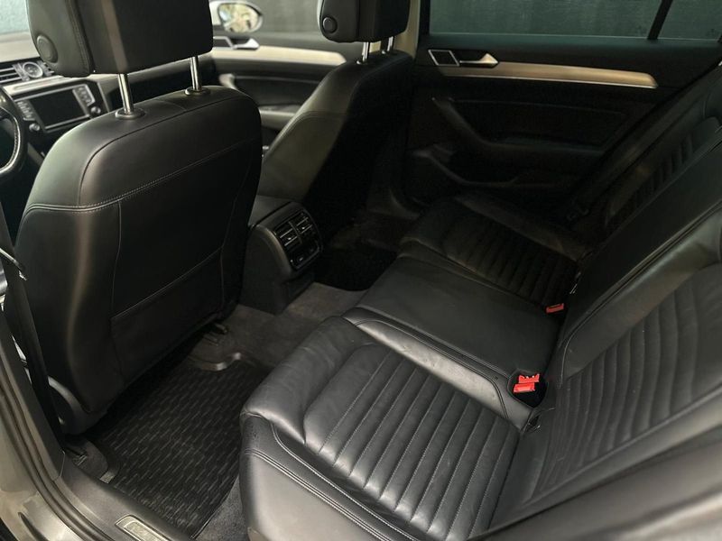 Volkswagen Passat bild 21