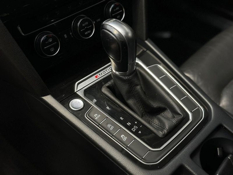 Volkswagen Passat bild 13