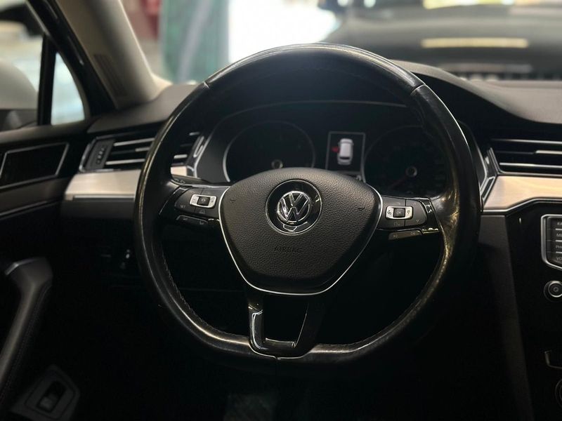 Volkswagen Passat bild 9