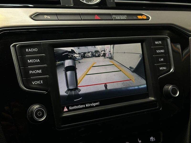 Volkswagen Passat bild 19