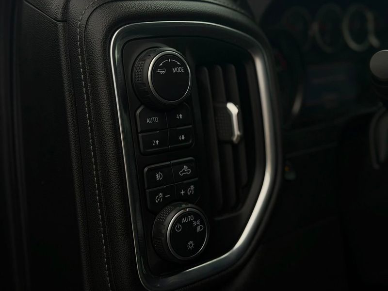 Chevrolet Silverado bild 12