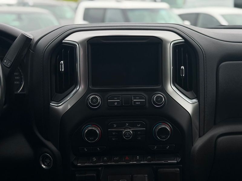 Chevrolet Silverado bild 8