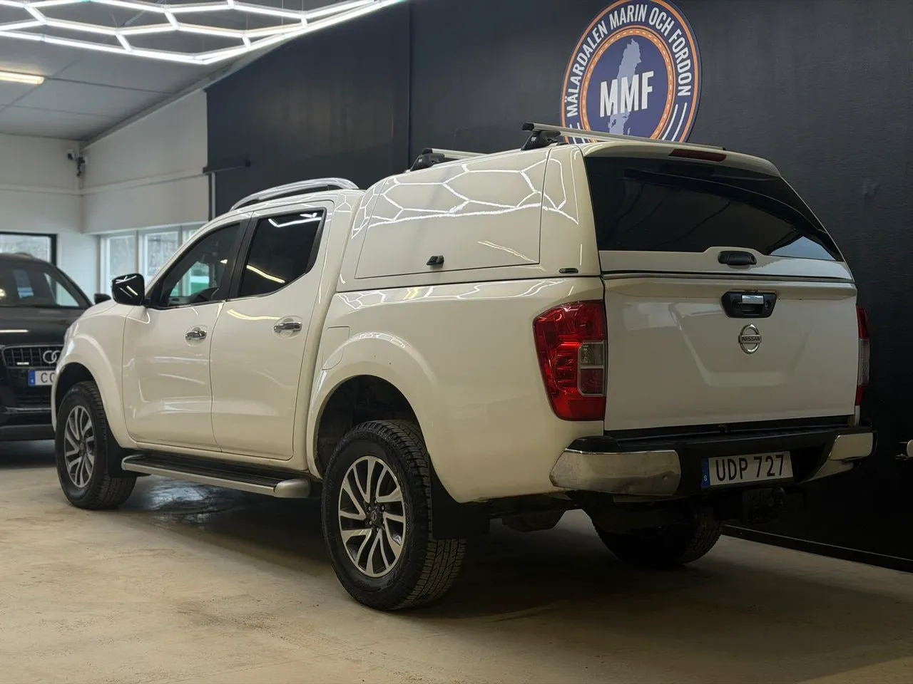 Vehicle image 20