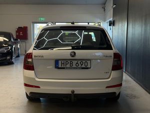 Skoda Octavia bild 23