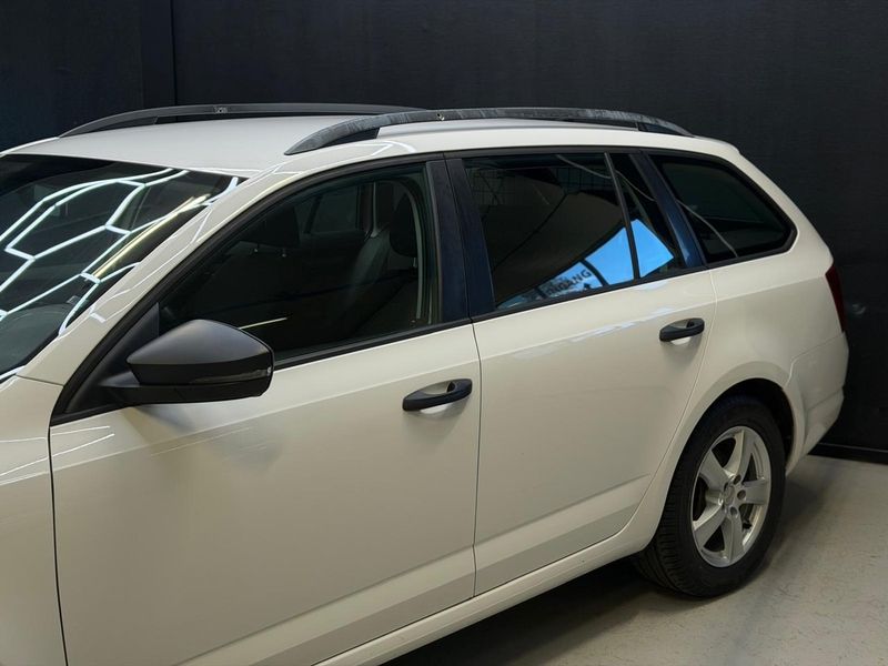 Skoda Octavia bild 14