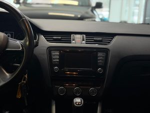 Skoda Octavia bild 11