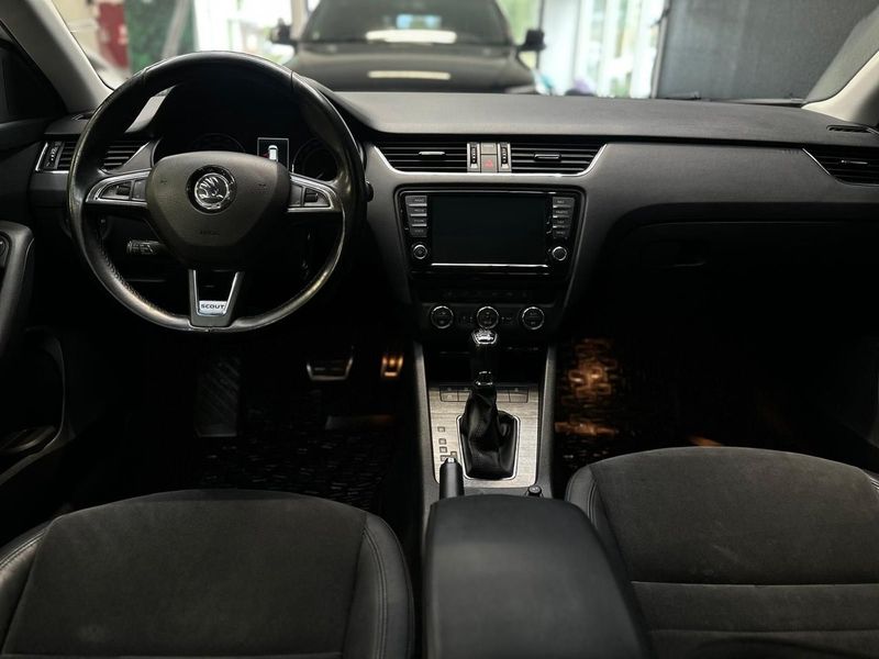 Skoda Octavia bild 8