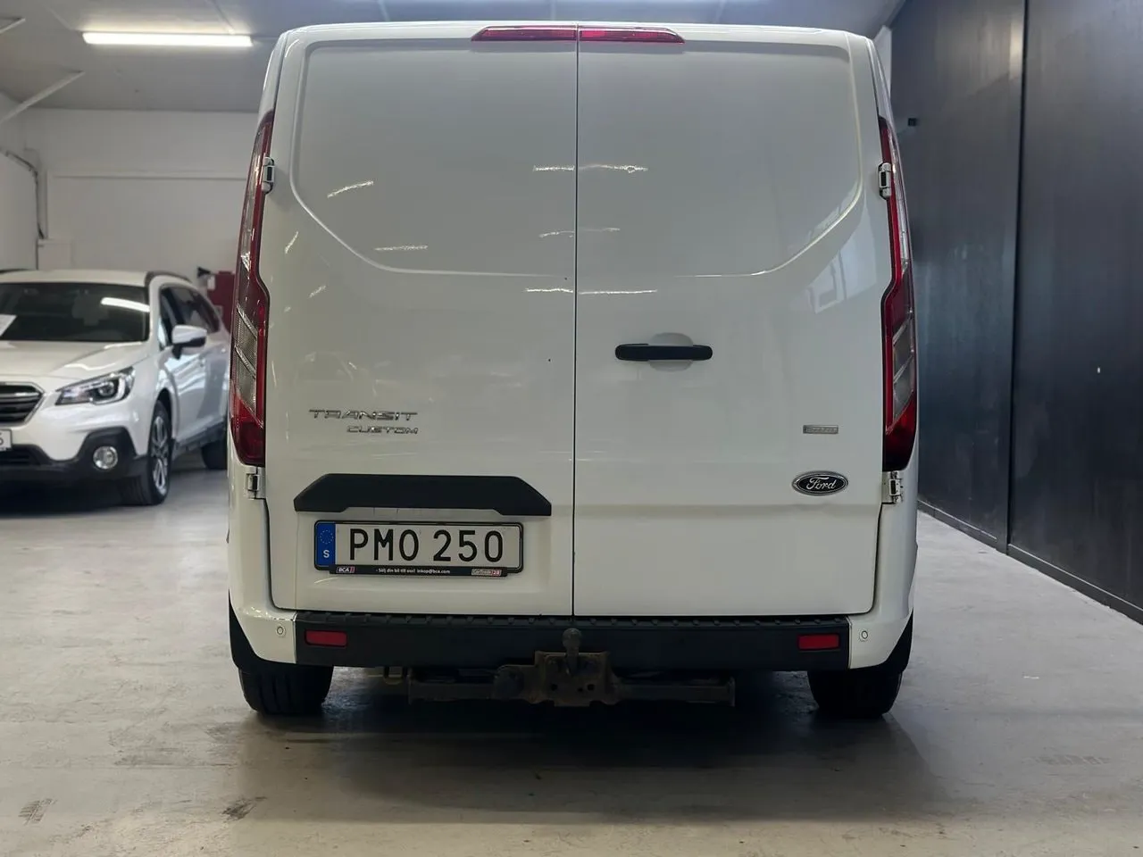 Vehicle image 20