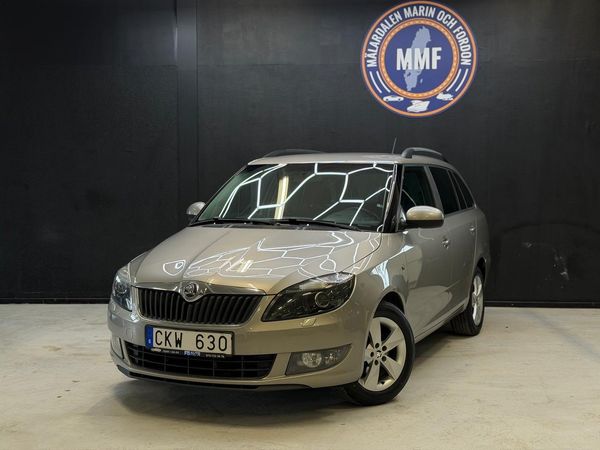 Skoda Fabia Kombi 1.2 TSI Ambition P-sensorer Aux Farthållare - 2014