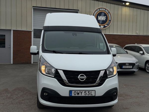 Nissan NV300 Skåpbil 2.9t 2.0 dCi Högtak Låga Mil Drag P-sensor Navi - 2020