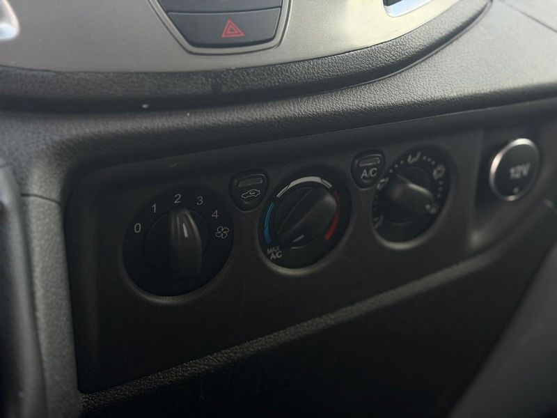 Ford Transit bild 13