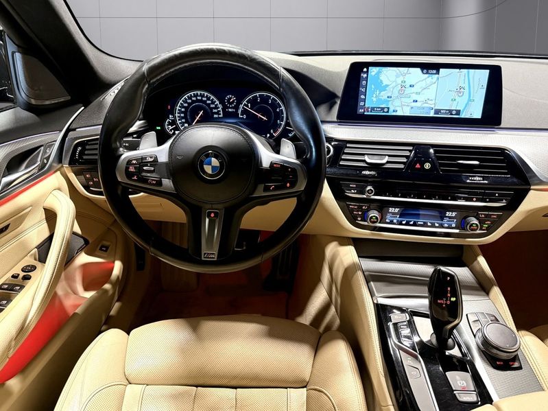 BMW 530 bild 10