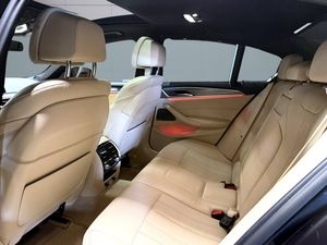 BMW 530 bild 12