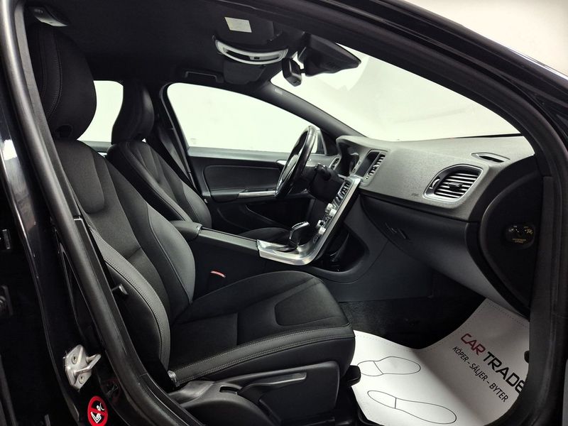 Volvo V60 bild 18