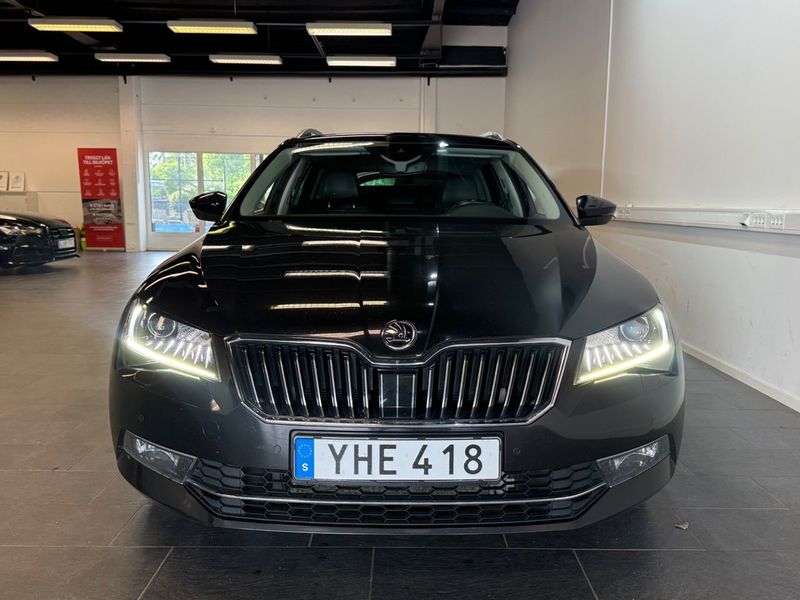 Skoda Superb bild 3