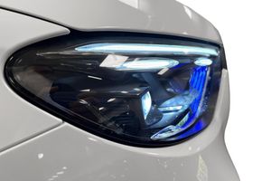 Mercedes GLC300 bild 11