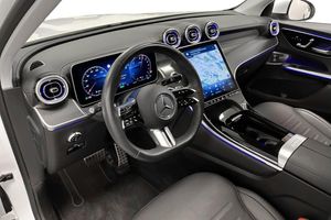 Mercedes GLC300 bild 7