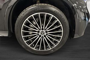 Mercedes GLC300 bild 12