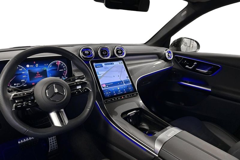 Mercedes GLC300 bild 9