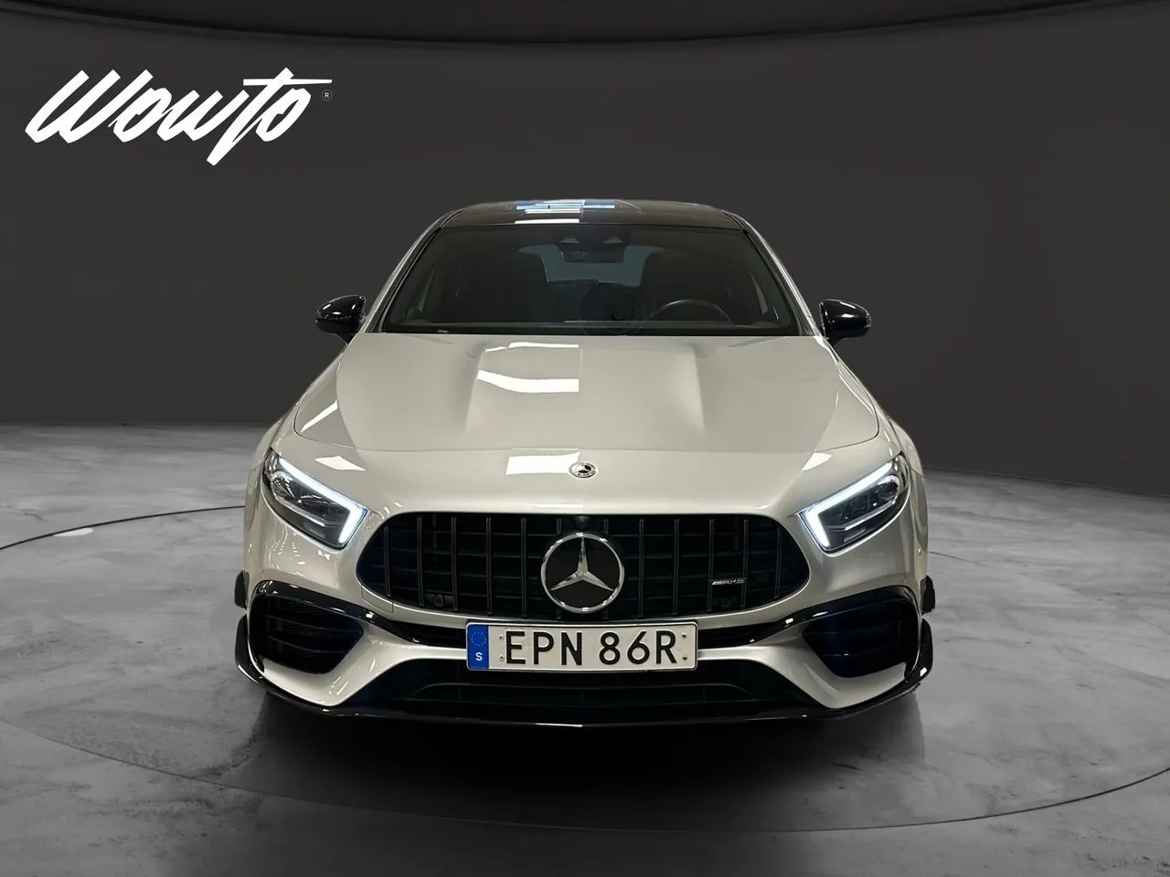 Vehicle image 1