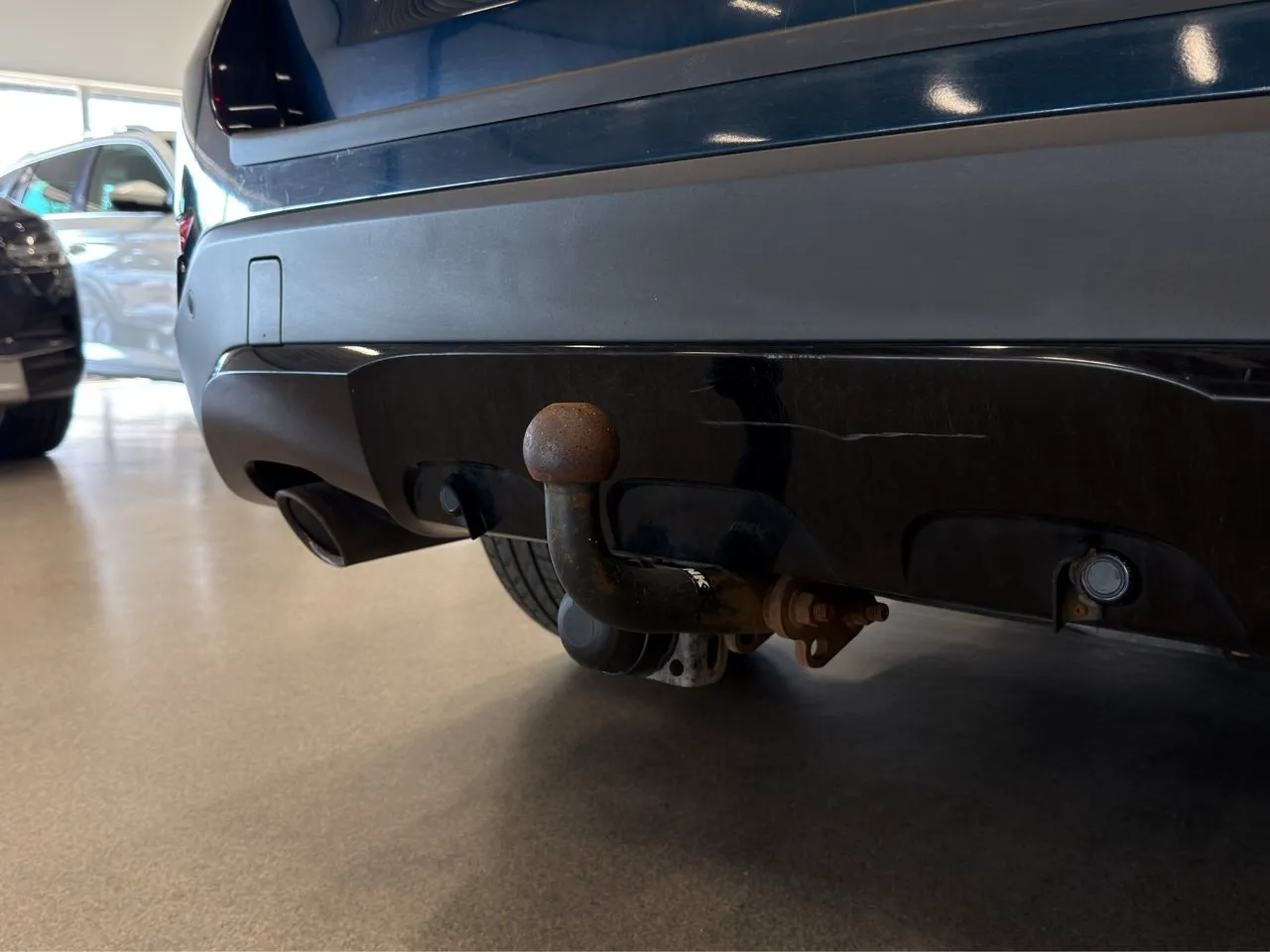Vehicle image 21