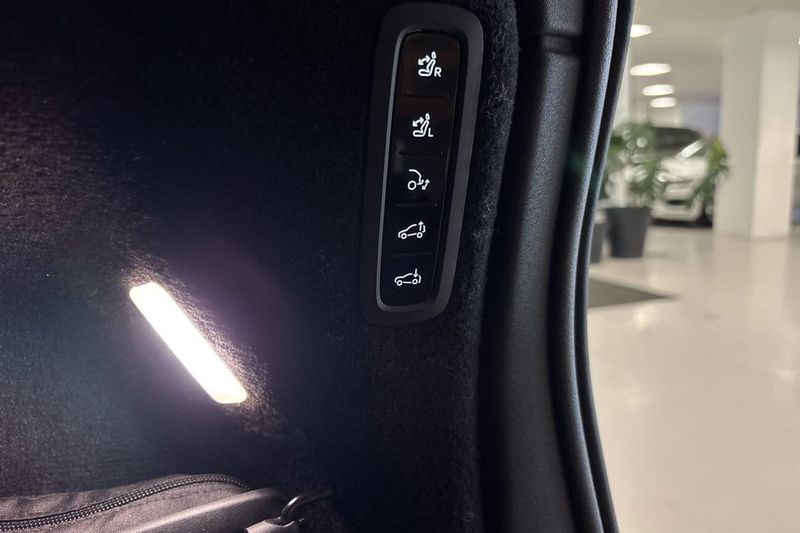 Volvo EX90 bild 8