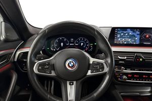 BMW 530 bild 12