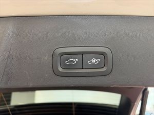 Volvo EX40 bild 8