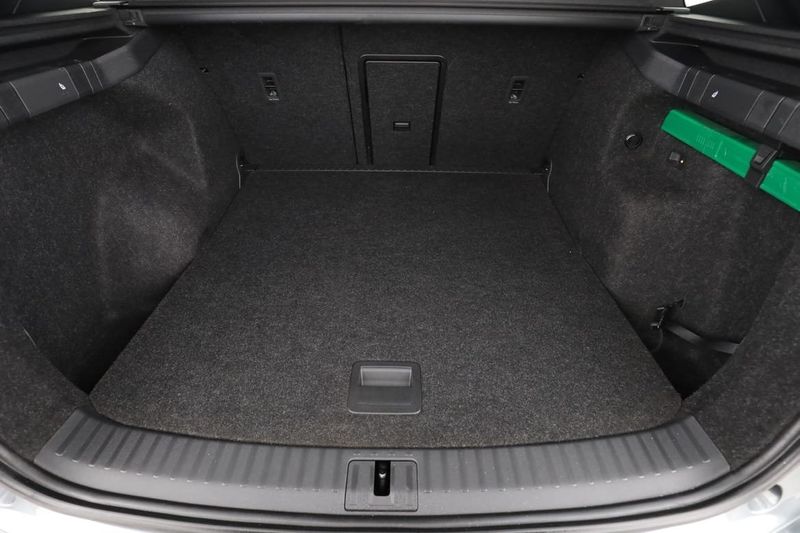 Skoda Enyaq bild 18