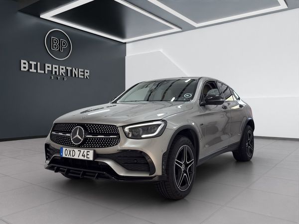 Mercedes GLC300 e Coupé 4MATIC 9G-Tronic AMG Line/SE SPEC - 2021