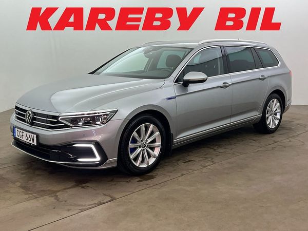 Volkswagen Passat Sportscombi GTE SC 1.4 TSI Drag B-Kamera Carplay Rattvärme Navi - 2023