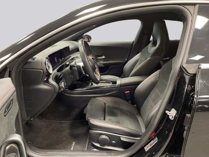 Mercedes CLA250 bild 6