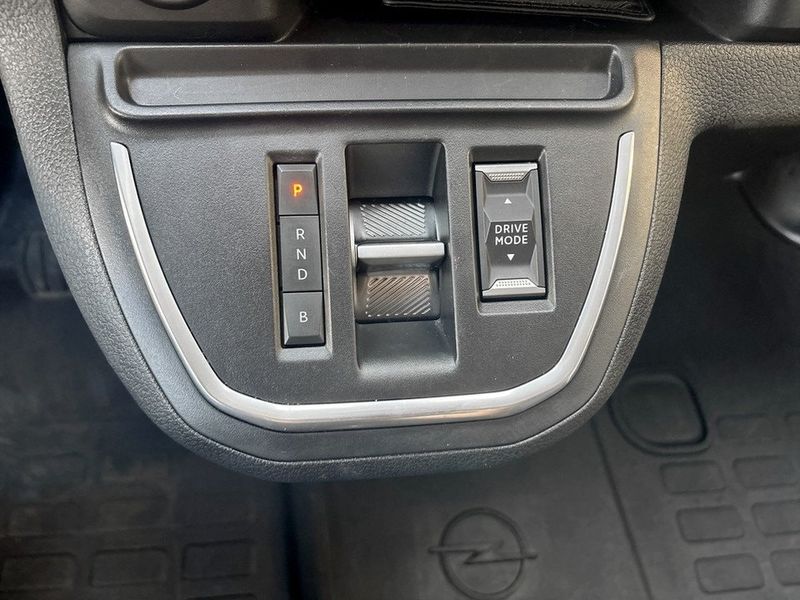 Opel Vivaro bild 8
