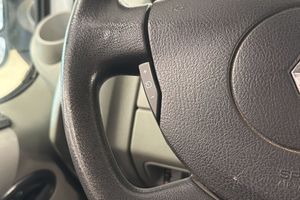 Renault Trafic bild 11