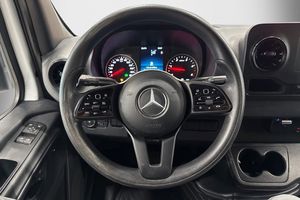 Mercedes Sprinter bild 8