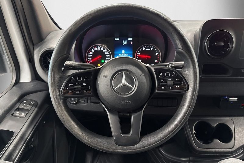Mercedes Sprinter bild 8