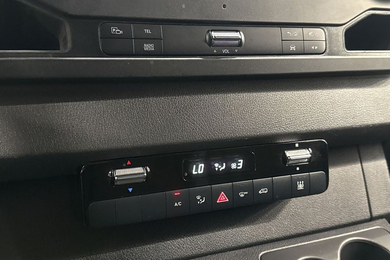 Mercedes Sprinter bild 16