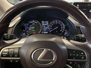 Lexus RX bild 15